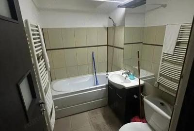 Apartament cu 3 camere semidecomandat în Central - 9