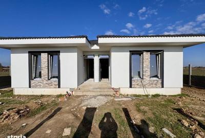 Casă cu 3 camere cu Teren 300 Mp în Urseni - 5