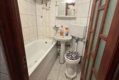 Garsonieră în Micro 13