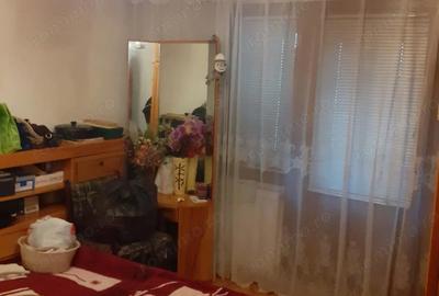 Apartament cu 3 camere decomandat în Mircea cel Bătrân - 2