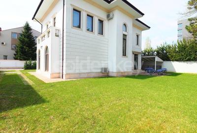 Vila cu finisaje moderne in complex rezidential - 2