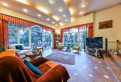 Casă individuală cu 6 camere cu Canalizare în Andrei Mureșanu - 4