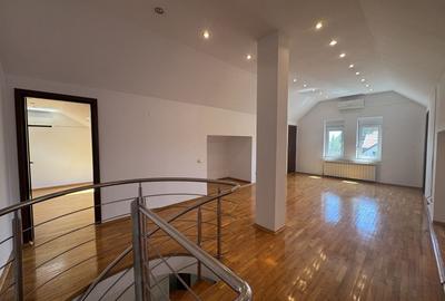 Vila clasica, spatioasa,  piscina, mobilata, langa Britsh School - 15