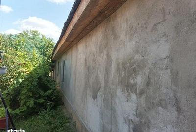 Casă cu 4 camere cu Teren 101 Mp în Central - 8