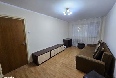 Apartament cu 2 camere semidecomandat în Gorjului