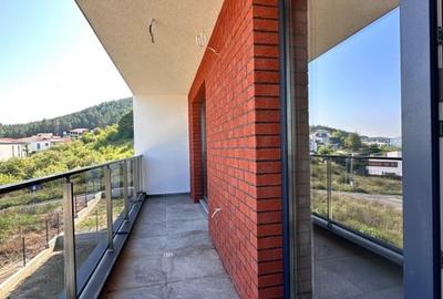 Duplex cu un design deosebit, spatiu generos si curte proprie - 10