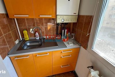 Apartament cu 2 camere decomandat în Ampoi 3 - 5