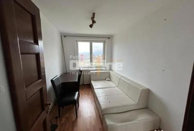Casă cu 7 camere cu Teren 2760 Mp în Central - 16