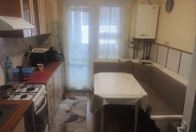 Apartament cu 3 camere decomandat în Central - 12