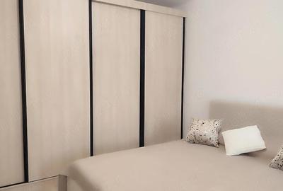 Apartament cu 3 camere decomandat în Central - 1