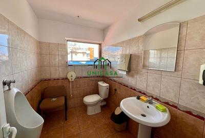 Spațiu comercial, de 151.57000732422 mp, în Nord - 8
