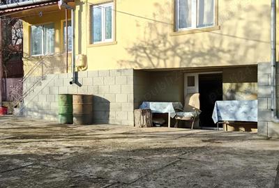 Casă cu 3 camere cu Teren 1538 Mp în Măgura (Bezdead) - 4