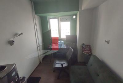 Vanzare apartament decomandat 4 camere Bd. Obregia - Pas... - 1