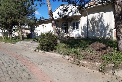 Casă cu 4 camere în Central - 3