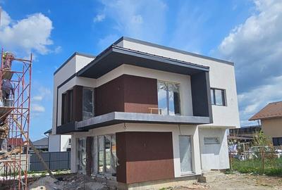 Casă cu 4 camere în Tărlungeni - 1