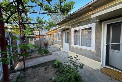 Casă cu 2 camere cu Teren 180 Mp în Apollo
