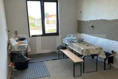 Casă cu 5 camere cu Teren 1000 Mp în Central - 4