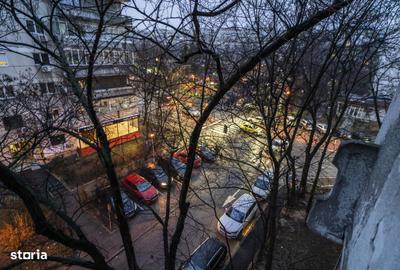 Apartament cu 3 camere semidecomandat în 1 Mai - 15
