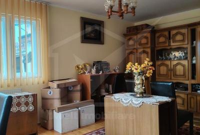 Casă cu 2 camere cu Canalizare în Dâmbul Rotund - 9