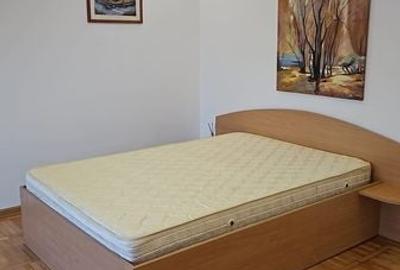 Garsonieră decomandată, mobilată în Alba Iulia