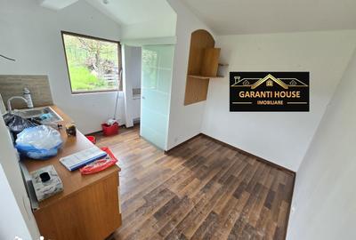 Casă cu 4 camere cu Teren 852 Mp în Groși - 2