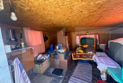 Casa batraneasca locuibila cu teren generos Ghilane - 15