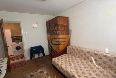 Apartament cu 3 camere decomandat, mobilat în Far - 14