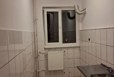 Apartamen 2 camere de vanzare - 3
