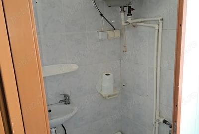 Proprietar vand garsoniera zona Tesatura Jumbo - 5