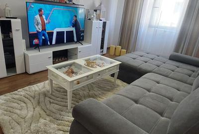 Apartament cu 2 camere decomandat în Ipotești - 1