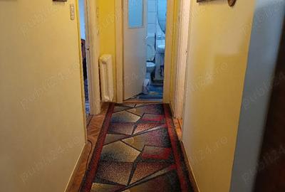 Apartament cu 3 camere decomandat în Circumvalațiunii - 4