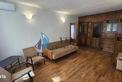 Apartament cu 3 camere decomandat în Cornișa - 3