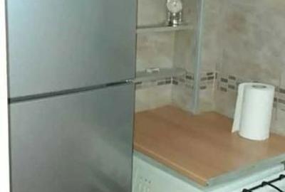 Apartament cu 3 camere semidecomandat în Central - 3