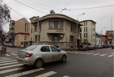 Apartament cu 3 camere în Știrbei Vodă