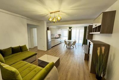Apartament cu 3 camere decomandat, mobilat în Micești