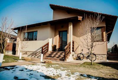 Casă individuală cu 4 camere cu Canalizare în Livezeni - 18