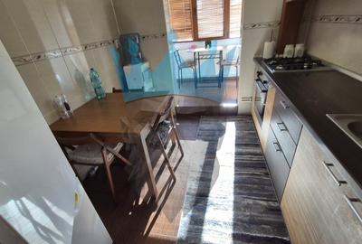 Apartament cu 3 camere semidecomandat, mobilat în Berceni - 10