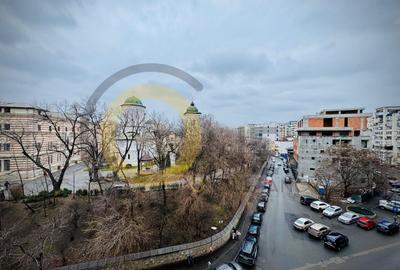 Apartament cu 2 camere decomandat în P-ța Unirii - 16