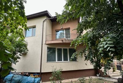 Proprietar inchiriez vila singur curte Mall Vitan S+P+Et.1 - 2