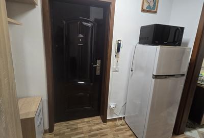 Garsonieră decomandată în Berceni
