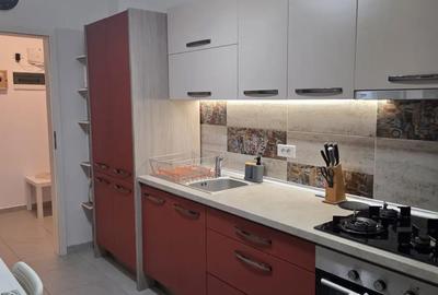 Apartament cu 3 camere decomandat în Exterior Vest - 11