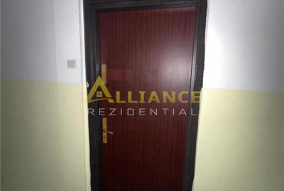 Garsonieră decomandată în Titan - 10