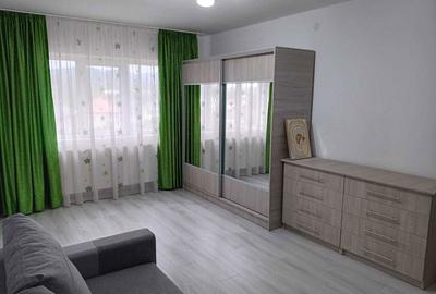 Apartament cu 2 camere decomandat în Central - 1