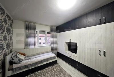 Apartament cu 3 camere semidecomandat în Nufărul - 3