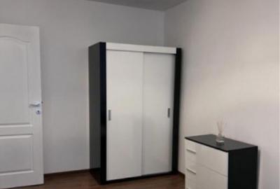 Apartament 3 camera / 60 mp / zona km 5 / AC / centrala pr - 6