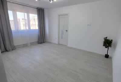 Apartament cu 2 camere în Micro 14 - 12