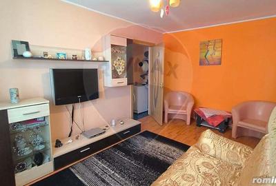 Apartament cu 2 camere semidecomandat în Micro 39 - 1