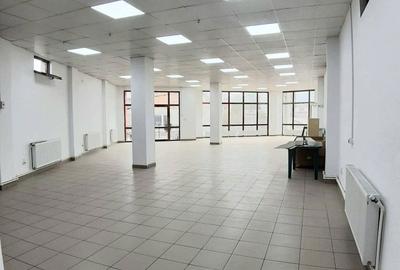 Spațiu comercial, de 180 mp, în Central - 5