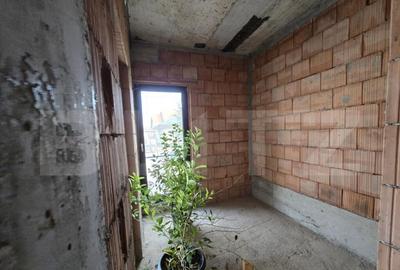 Duplex cu garaj dublu, 500 mp, Comuna Baciu - 7