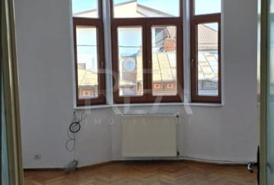 Apartament cu 3 camere decomandat în Calea Călărașilor